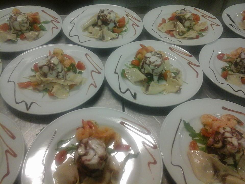 באסטיה אומברה Hotel Santa Lucia מראה חיצוני תמונה