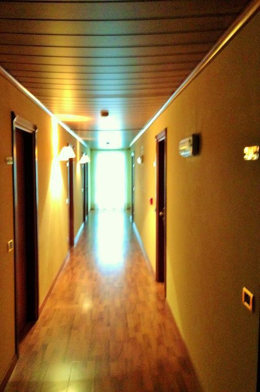 באסטיה אומברה Hotel Santa Lucia מראה חיצוני תמונה